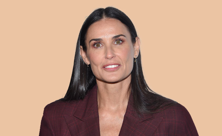 Demi Moore Wins First Acting Award