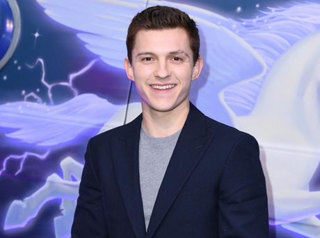 /content/dubaione/en-ae/programs/28/TomHollandAsFredAstaire.html